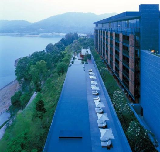 涵碧樓鏡面水池