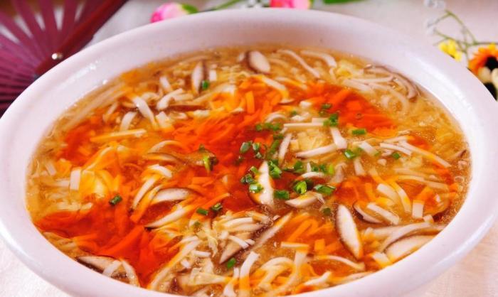 酸辣湯勾芡技巧